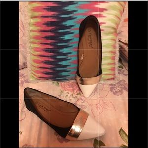 Black dressy flats. Size 10